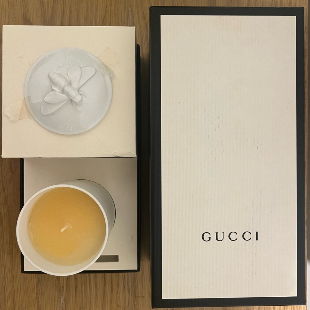 Gucci Cream and White Candle with Bee Design
